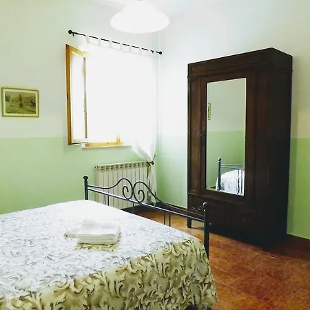 Borgo *