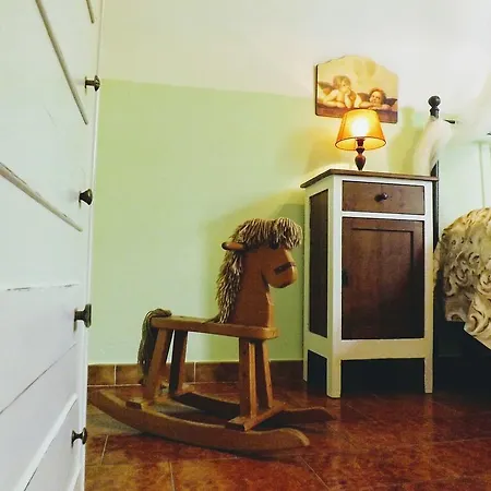 Borgo *