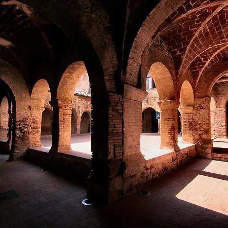 Borgo *